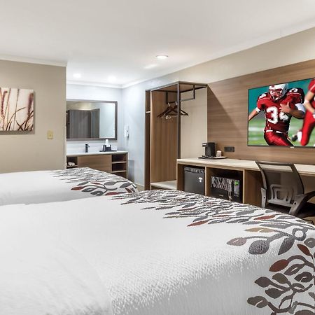 Red Roof Inn Raleigh Northeast - Downtown Екстериор снимка