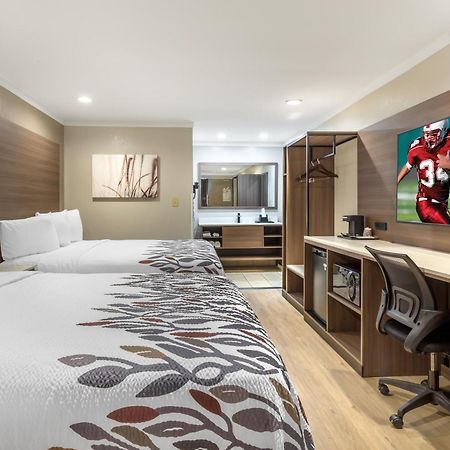 Red Roof Inn Raleigh Northeast - Downtown Екстериор снимка